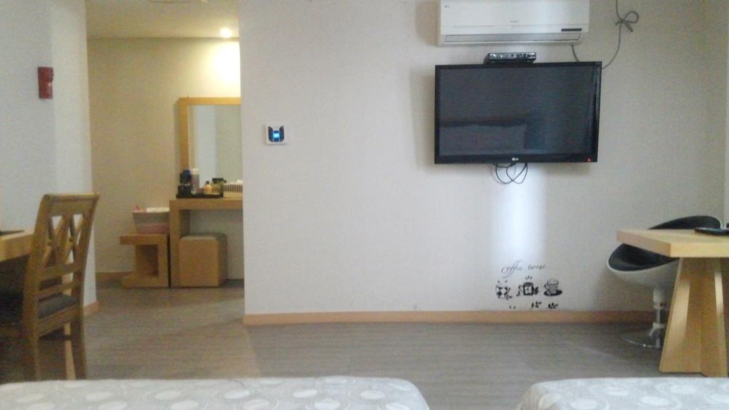 Geoje Win Hotel Bilik gambar